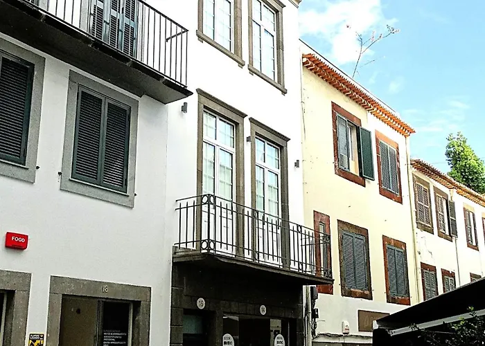 Апартаменты Ca Tanoeiros 2 *